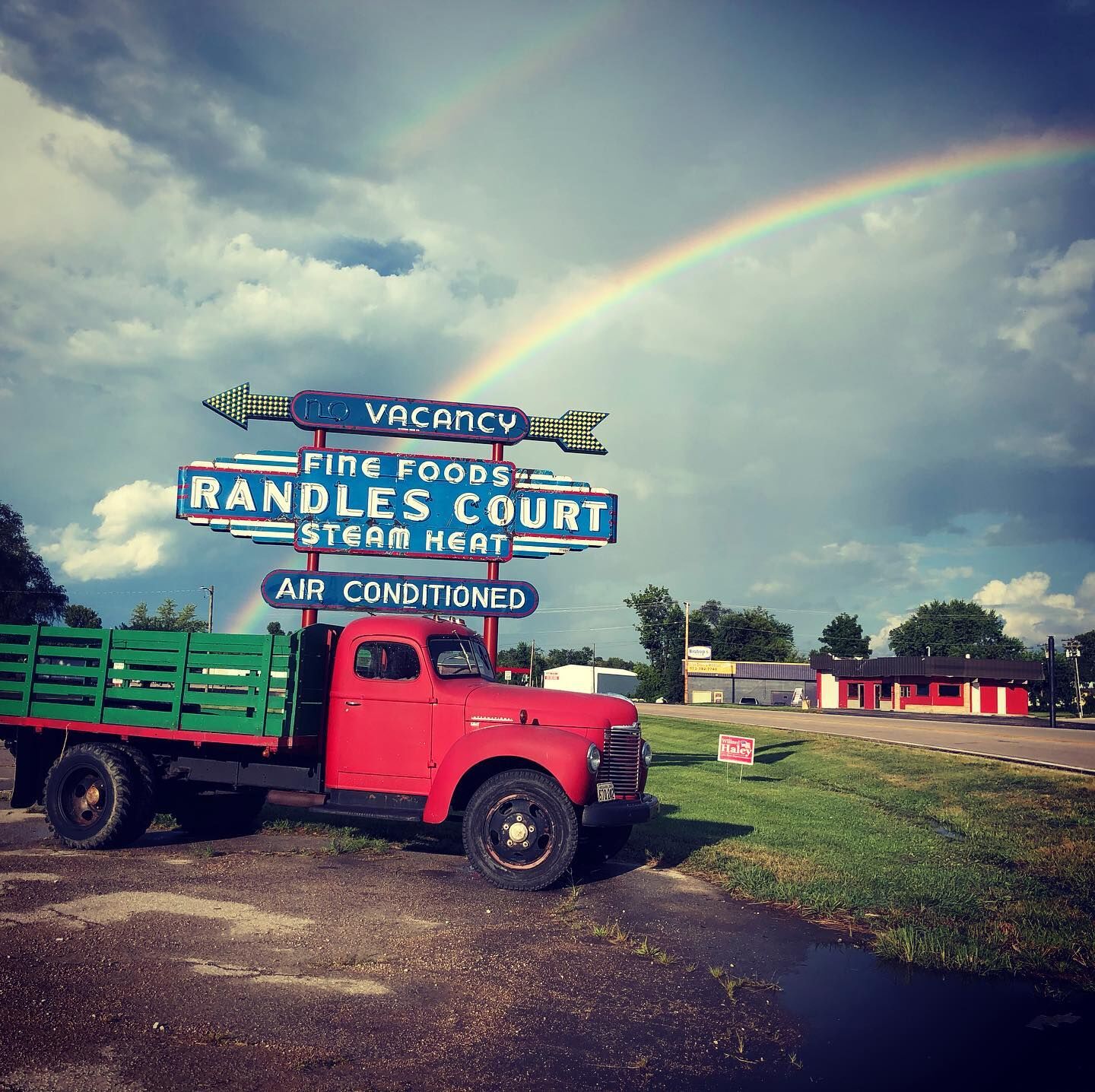 Randle's Court - Sign & Rainbow